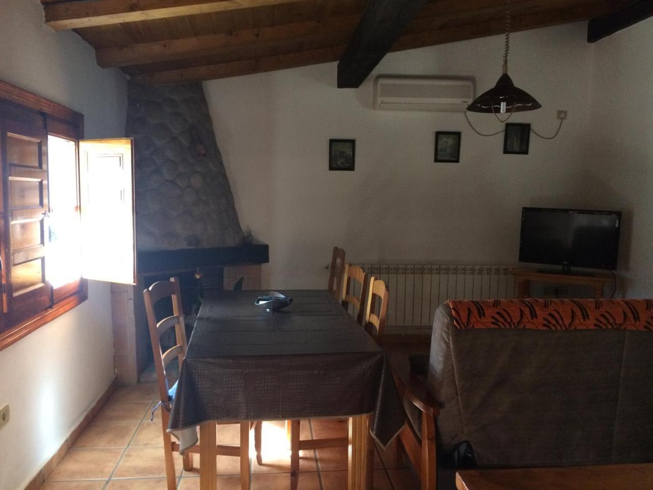 La Antigua Tahona Apartment Navaconcejo Ngoại thất bức ảnh